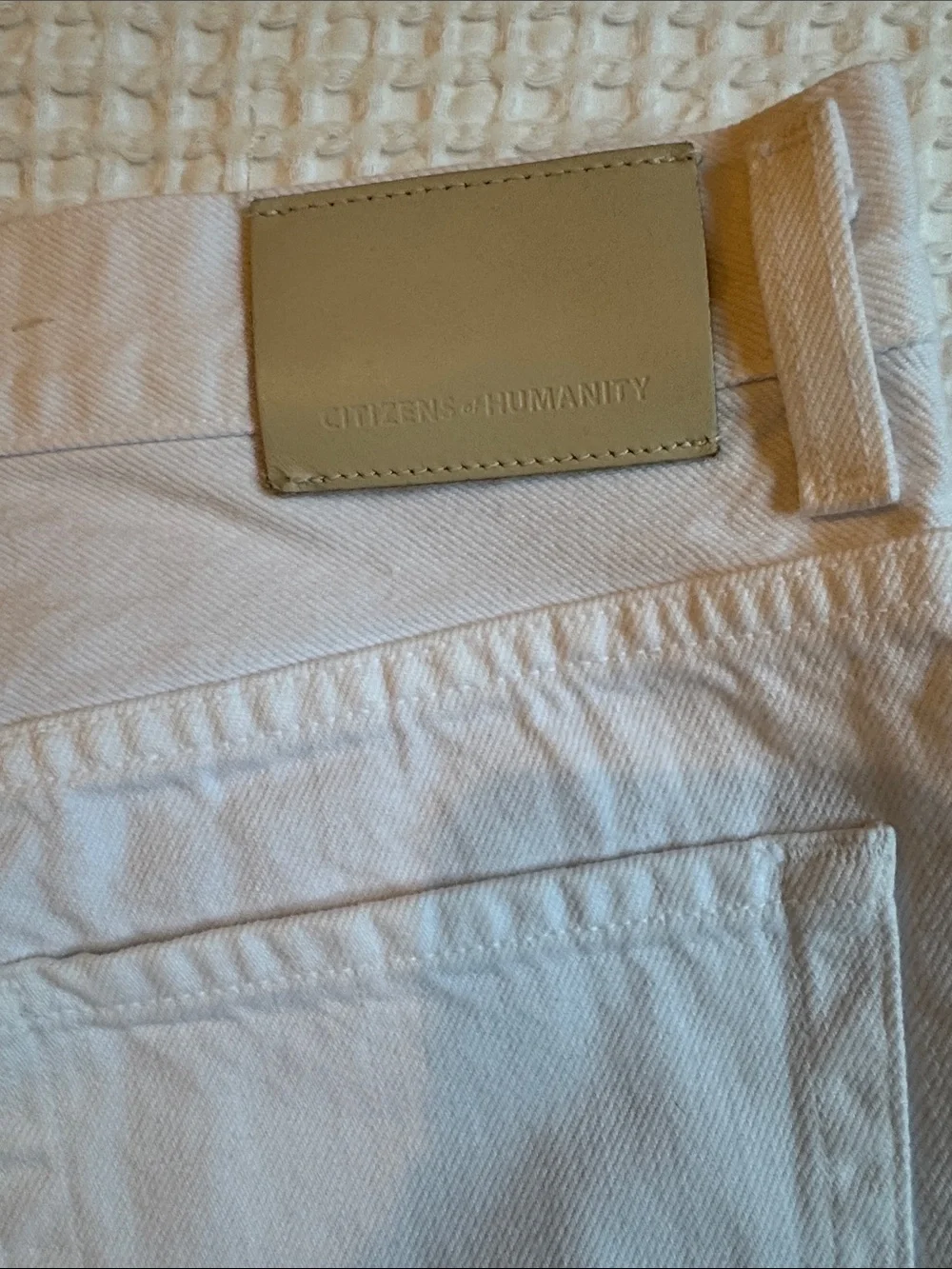 Citizens of Humanity | Annabelle Long Short in Gloss | High-Waisted Size 23